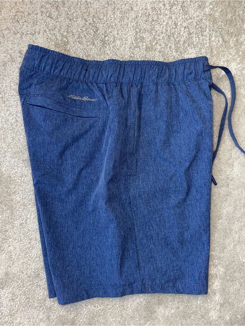 Eddie Bauer Men's Blue Elastic-Waist Hybrid Shorts - Picture 3 of 7